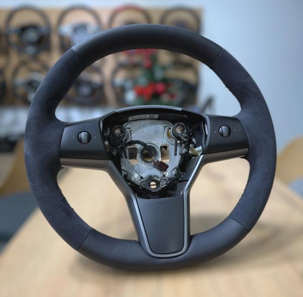 Tesla Model 3 Model Y Lenkrad neu beziehen